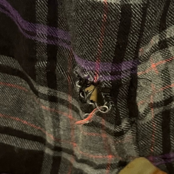 Simply Vera plaid button down top - Picture 6 of 6